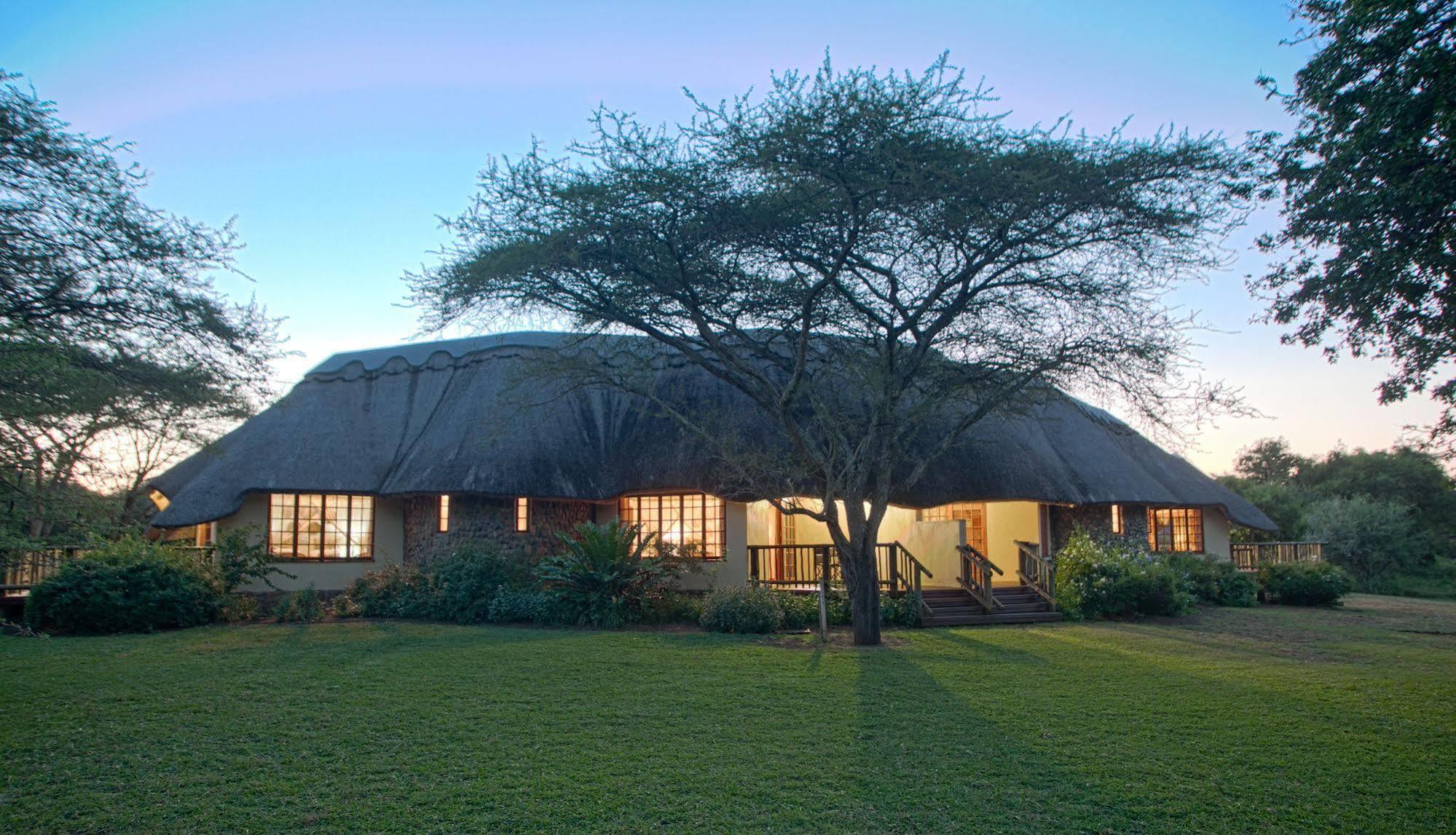 Rhino River Lodge Manyoni Private Game Reserve 外观 照片
